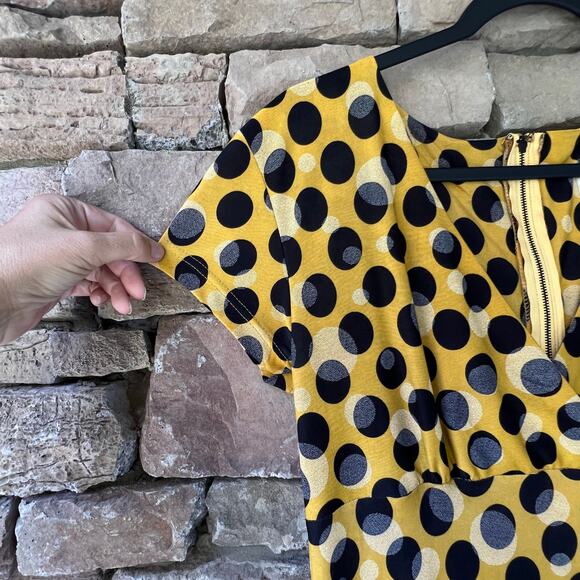 Bettie Page by Tatyana Polka Dot Yellow And Black Wiggle Retro Pin Up Dress XXL - Picture 8 of 15